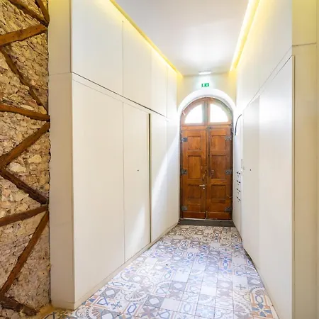 Whome | Alcântara Premium