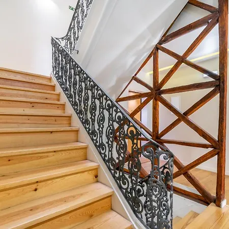 Whome | Alcantara Premium Lisbon
